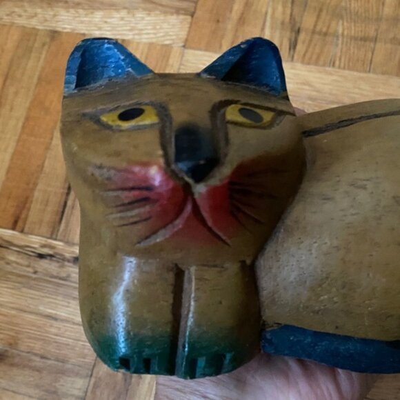 Handcrated hand carved Hand painted vintage Wooden Cat Kitty Figurine - Picture 9 of 13